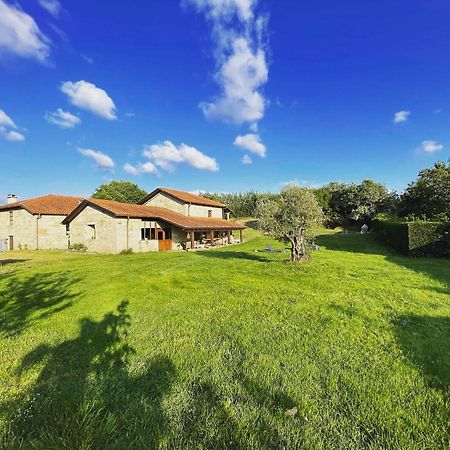 Casa De Campo Con Piscina, Entera O Por Habitaciones Amoeiro Luaran gambar