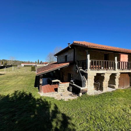 Casa De Campo Con Piscina, Entera O Por Habitaciones Amoeiro Luaran gambar