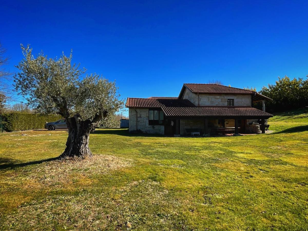 Casa De Campo Con Piscina, Entera O Por Habitaciones Amoeiro Luaran gambar