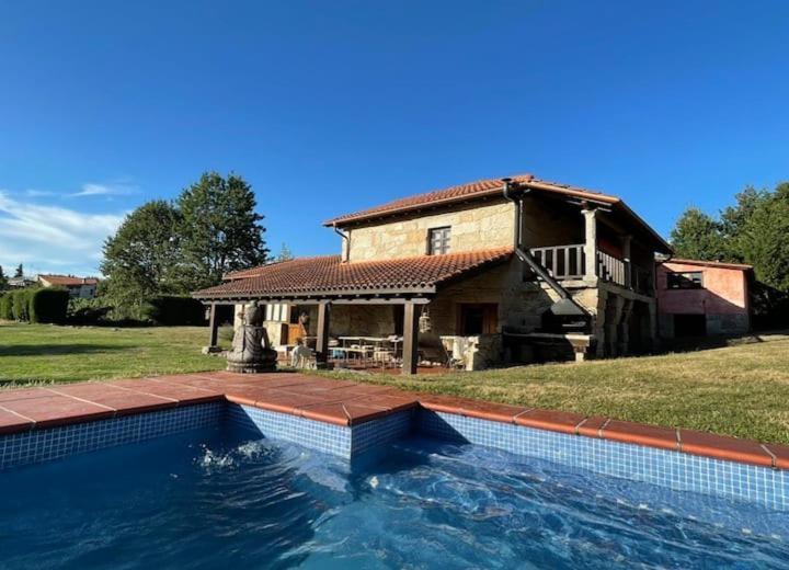 Casa De Campo Con Piscina, Entera O Por Habitaciones Amoeiro Luaran gambar