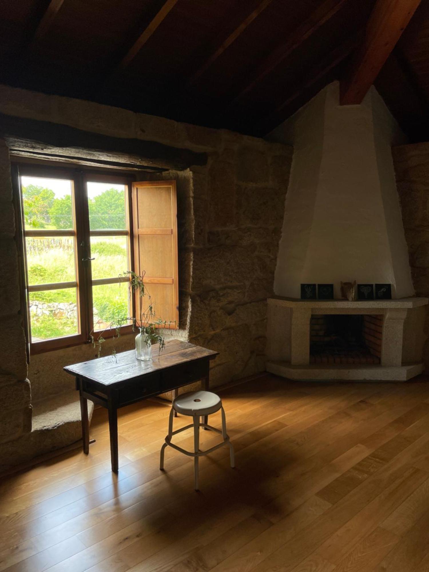 Casa De Campo Con Piscina, Entera O Por Habitaciones Amoeiro Luaran gambar